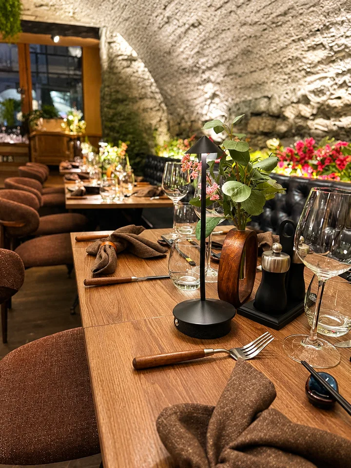 Acquisto esclusivo di gastronomia in Mühleplatz a Thun