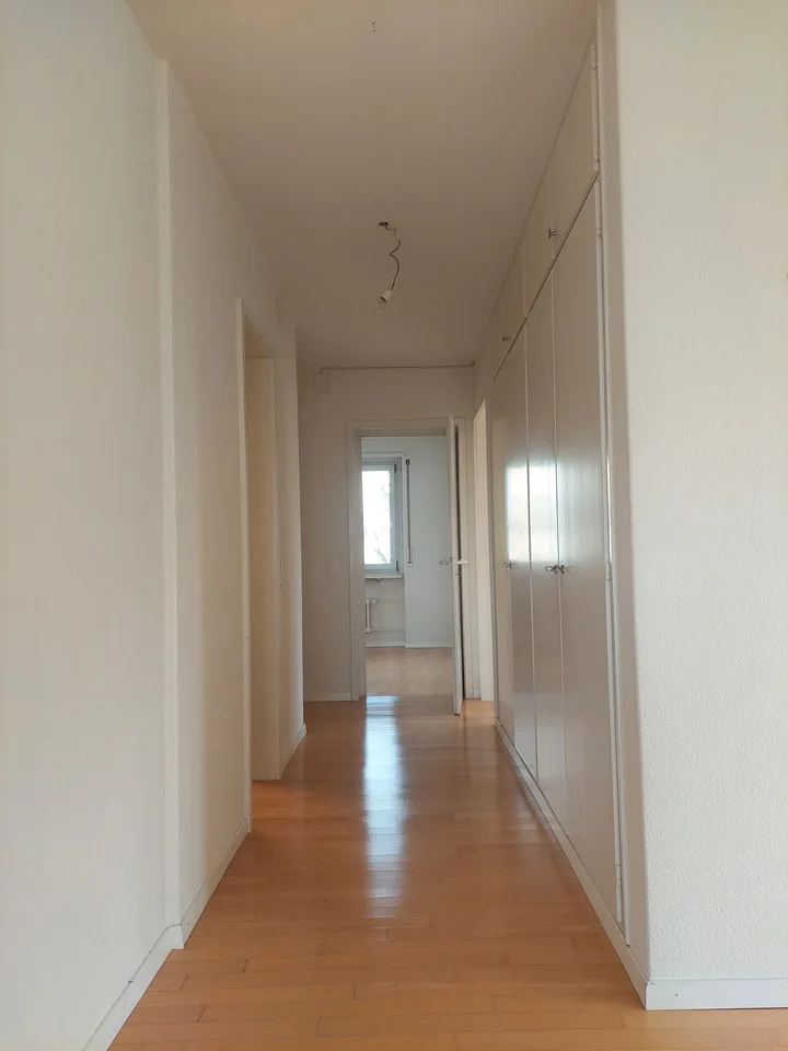 Location jusqu'au 30.06.2027 – appartement 5,5 pièces avec vue panoramique sur Zurich