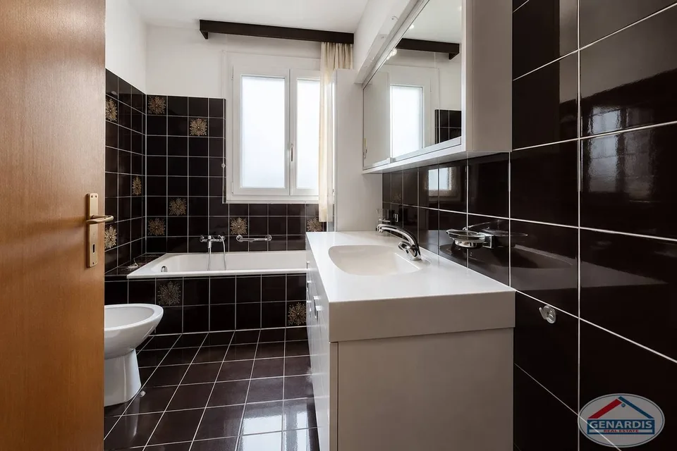 Lugano, Zentrale, Helles, Geräumiges Apartment mit zwei Terrassen