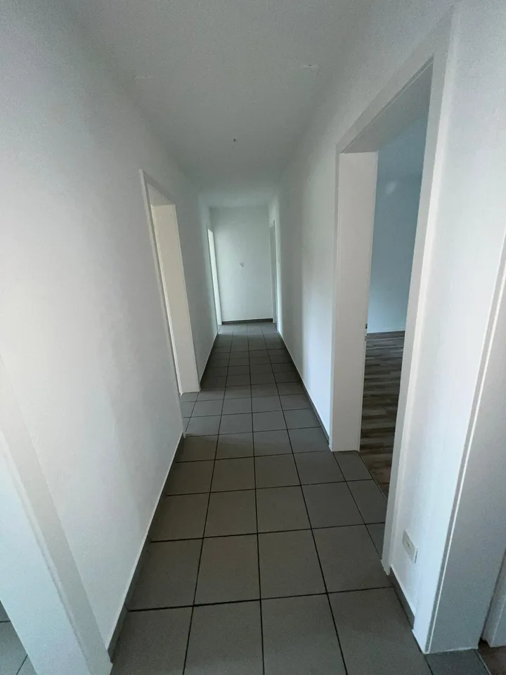 Appartement attractif de 4,5 pièces à louer à Sevelen !