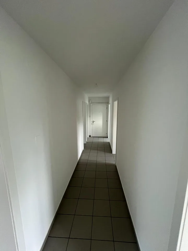 Appartement attractif de 4,5 pièces à louer à Sevelen !