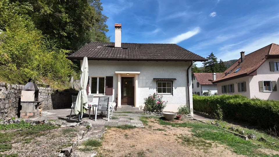 Charmantes Villa in der Nähe der mittelalterlichen Stadt