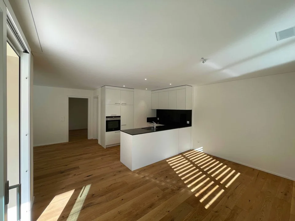 Appartement de jardin 3.5 pièces de haute qualité en norme de propriétaire occupant