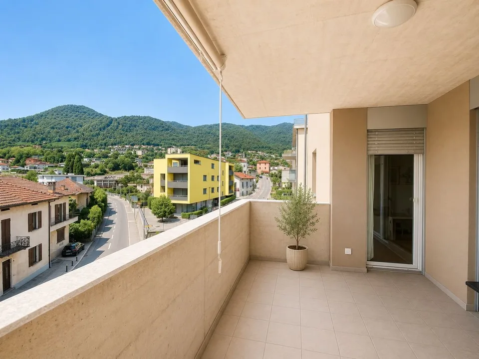 Vacallo_ splendido e luminoso 3.5 locali con balcone