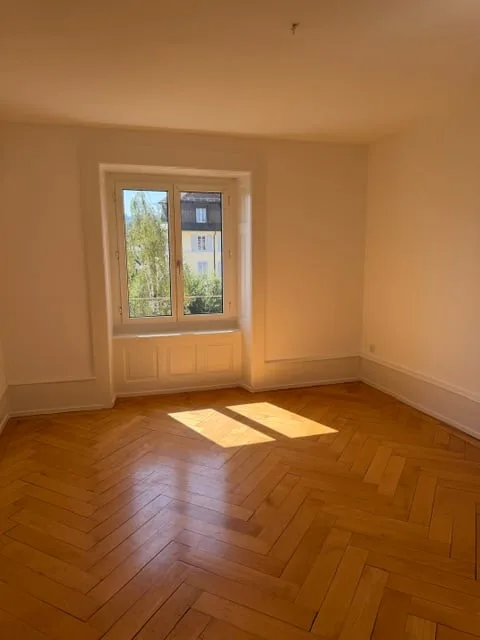 Beautiful 4-room apartment on the 4th floor – La Chaux-de-Fonds