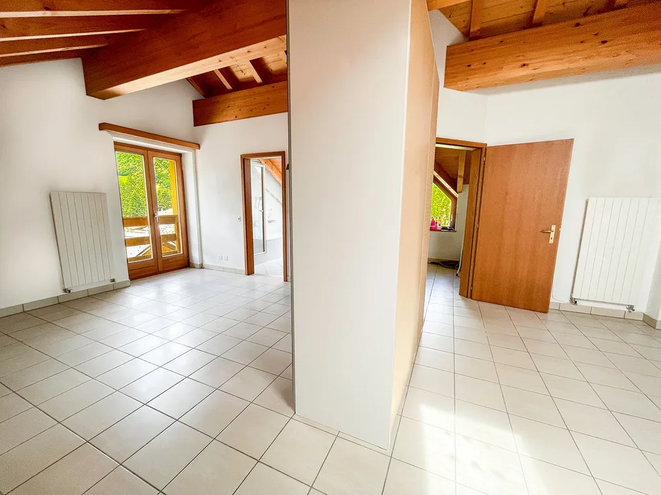 Bleniotal: Einfamilienhaus mit garten und garage