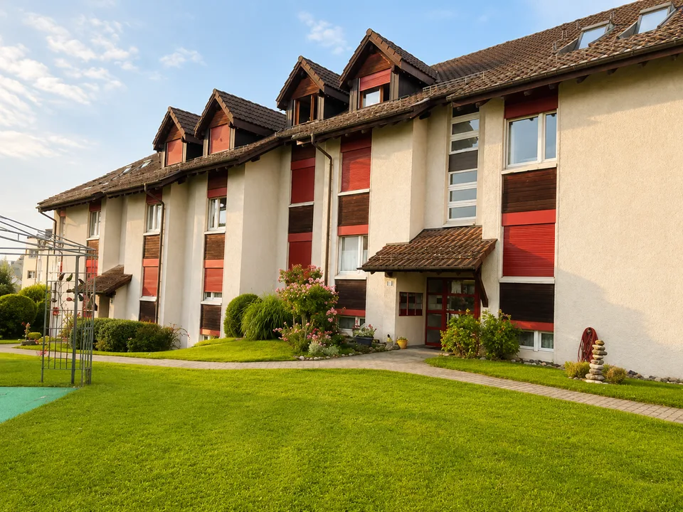 Helle 3.5-Zimmer-Wohnung mit Gartenausgang in Dietlikon