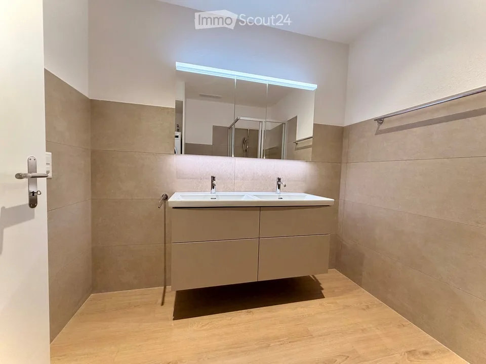 Moderne 2.5-Zimmer-Neubauwohnung mit Balkon in Altbüron – Foto 10 von 23