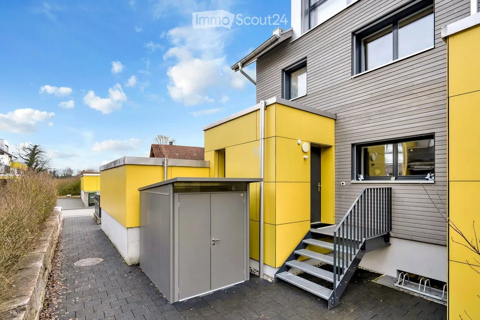Maison mitoyenne moderne de 6.5 pièces à Scheuren – CHF 1'860 par an pour les frais de chauffage et de nettoyage