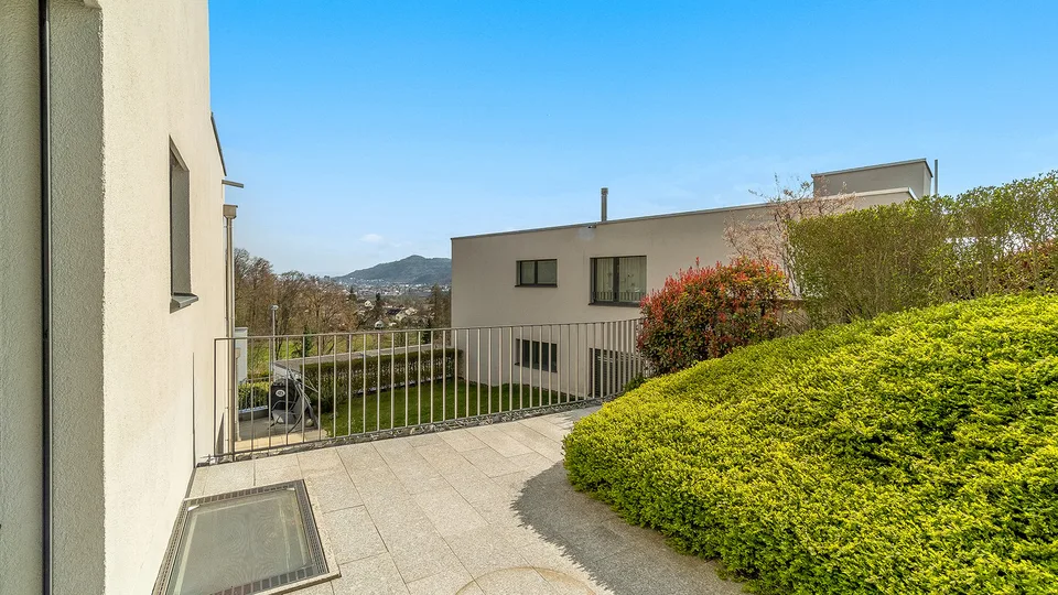 Appartement moderne avec vue panoramique en ville