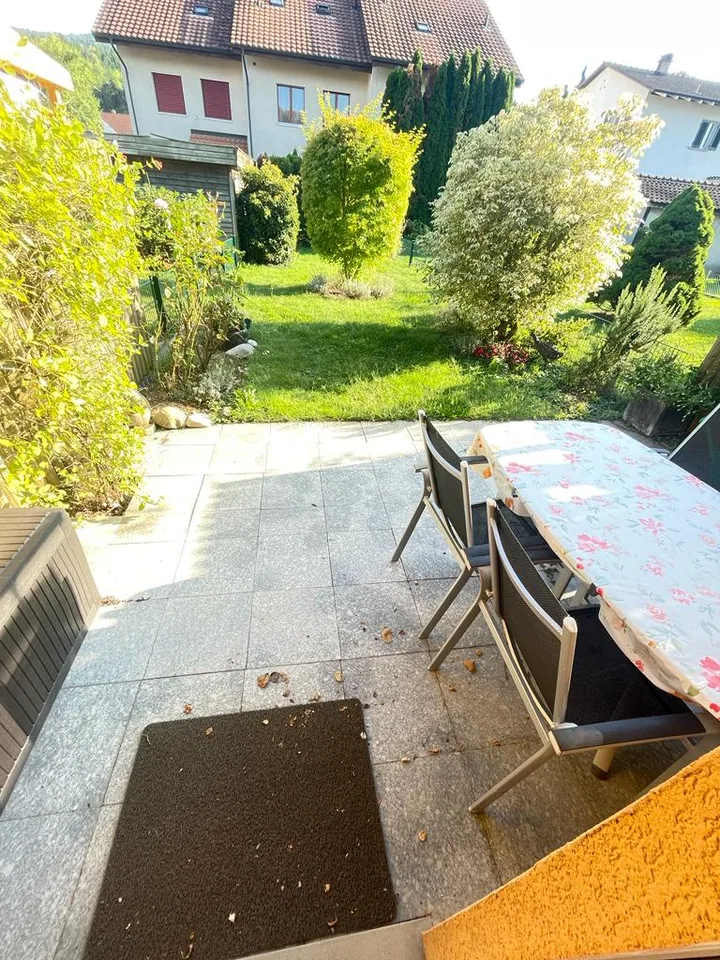 Charmantes Reihenhaus an ruhiger Lage in Dulliken