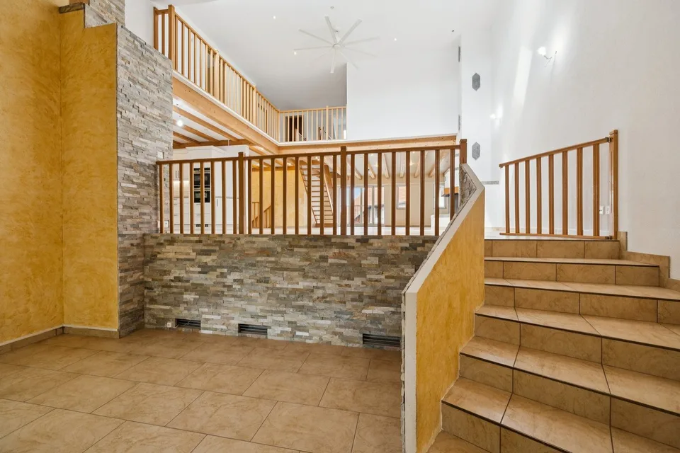 Exclusive single-family house with garden in Büsserach