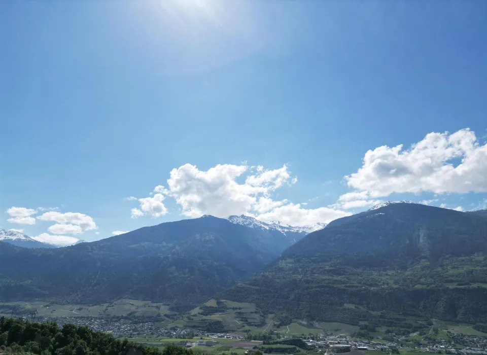 Nuova villa di 5,5 locali a Lens con 180m2 e vista mozzafiato
