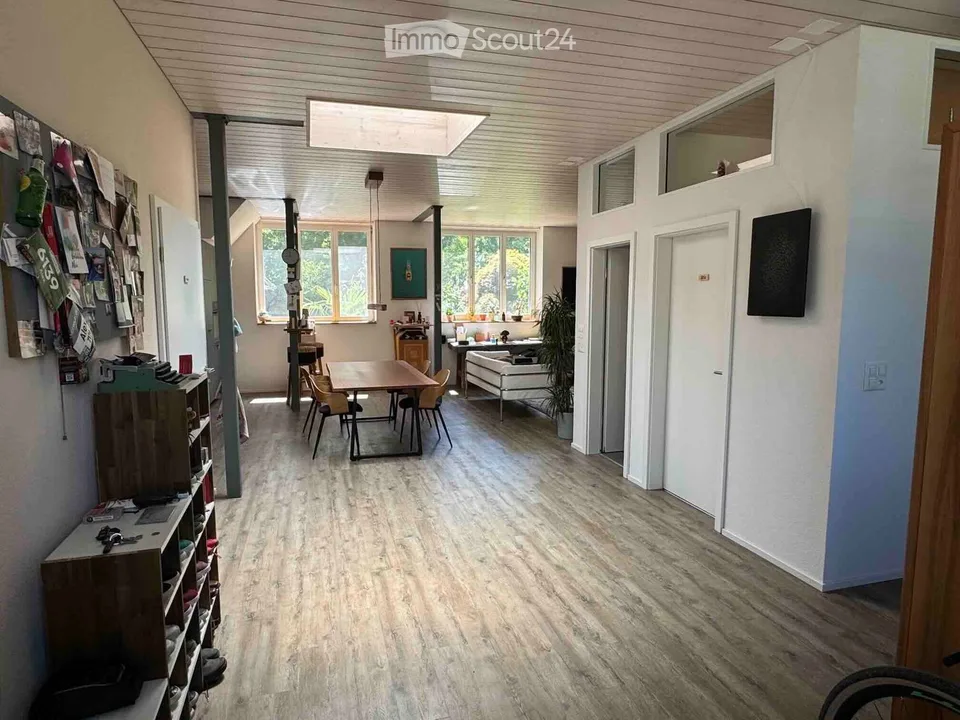 Moderne Loft an zentraler Lage in Lyss