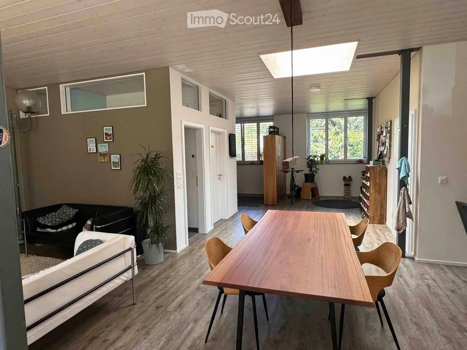Moderne Loft an zentraler Lage in Lyss