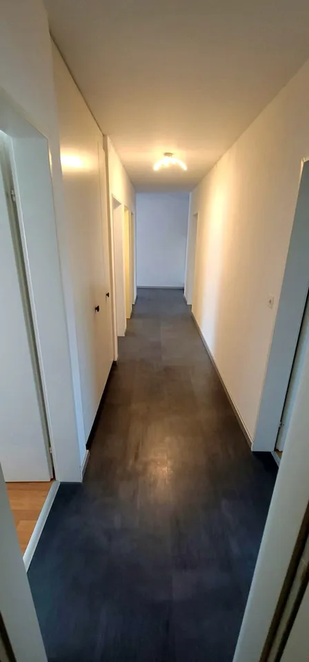 Nachmieter / Untermieter gesucht.