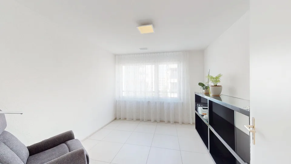 Appartement très central et neuf de 4,5 pièces avec des normes élevées