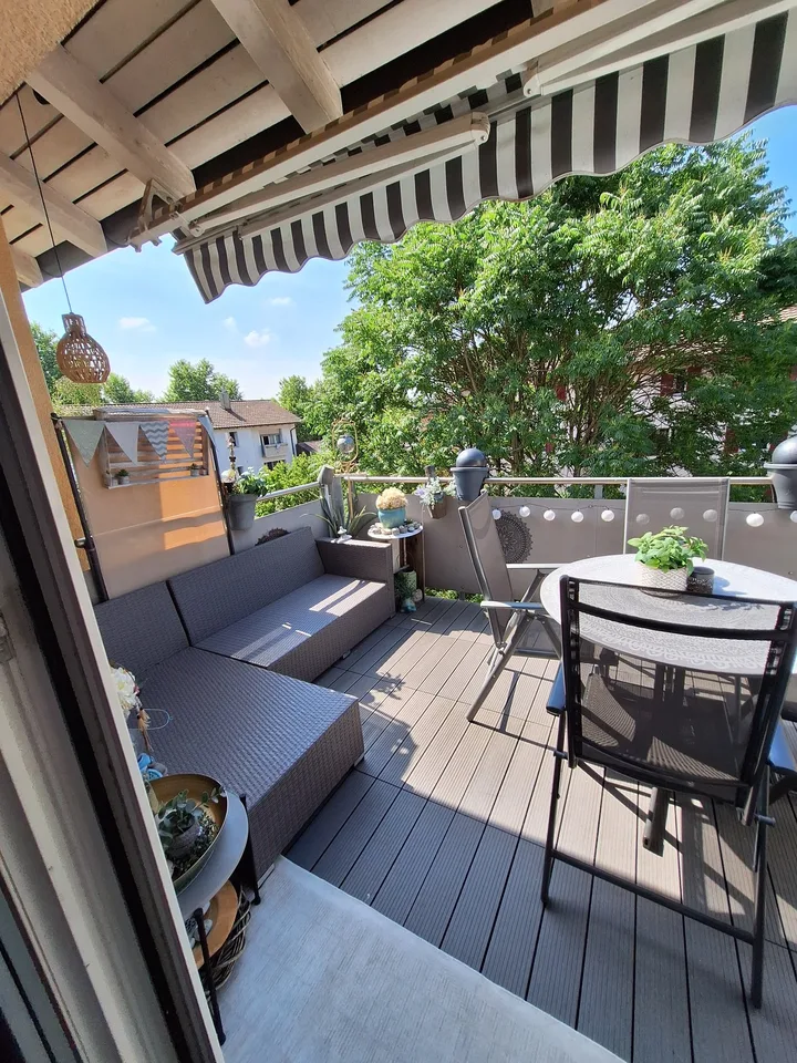 Bello appartamento 3 locali con balcone