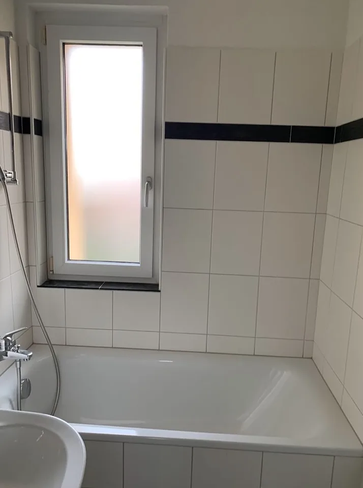 Bello appartamento 3 locali con balcone