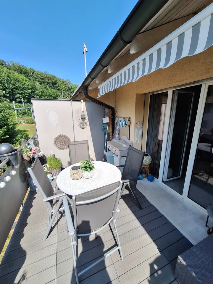 Bello appartamento 3 locali con balcone