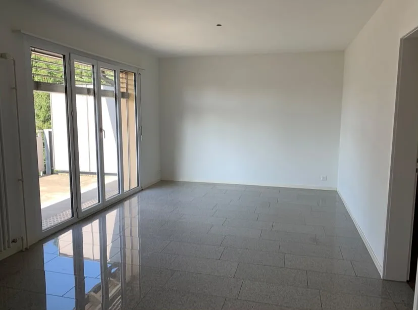 Bello appartamento 3 locali con balcone