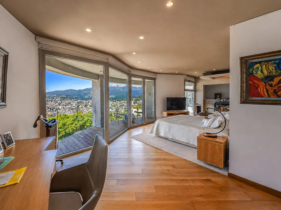 Appartamento duplex di lusso vista lago ad Aldesago – foto 13 di 15