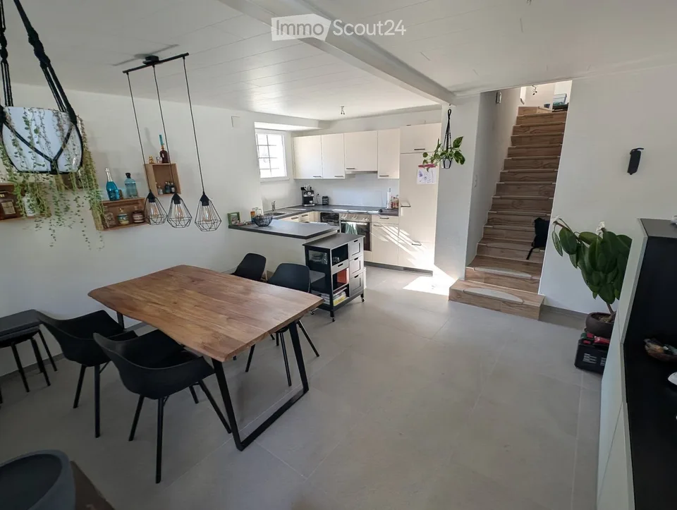 Charming 3-room maisonette apartment in Oberdorf SO – available immediately!