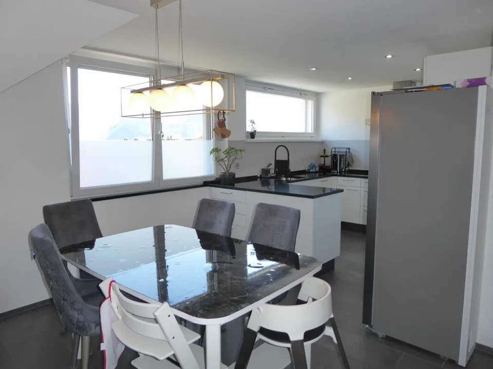 Appartamento maisonette moderno e nuovo di 6 locali