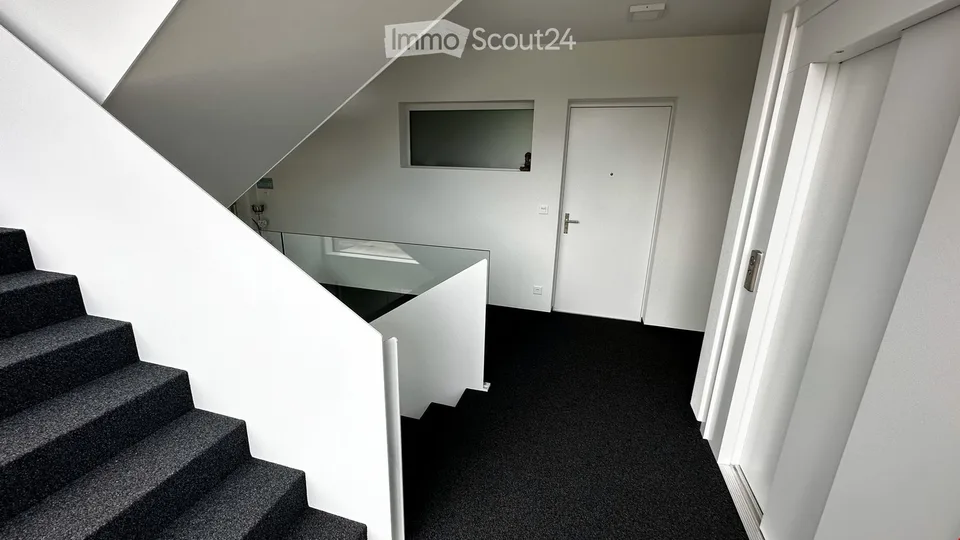 Beautiful 3.5-room apartment with a view of the greenery incl. EHP