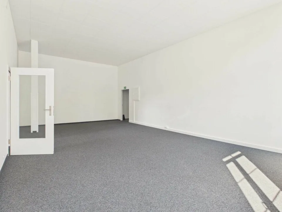 Gewerbefläche in zentralem Gewerbe- und Wohnareal mit 105m2