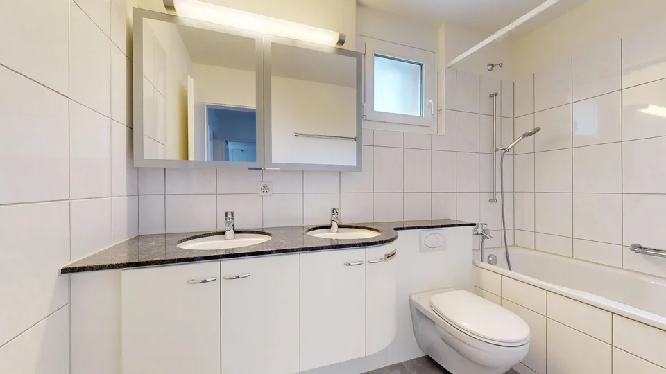 Appartamento-mansarda da sogno di 4,5 locali ad Adliswil in affitto!