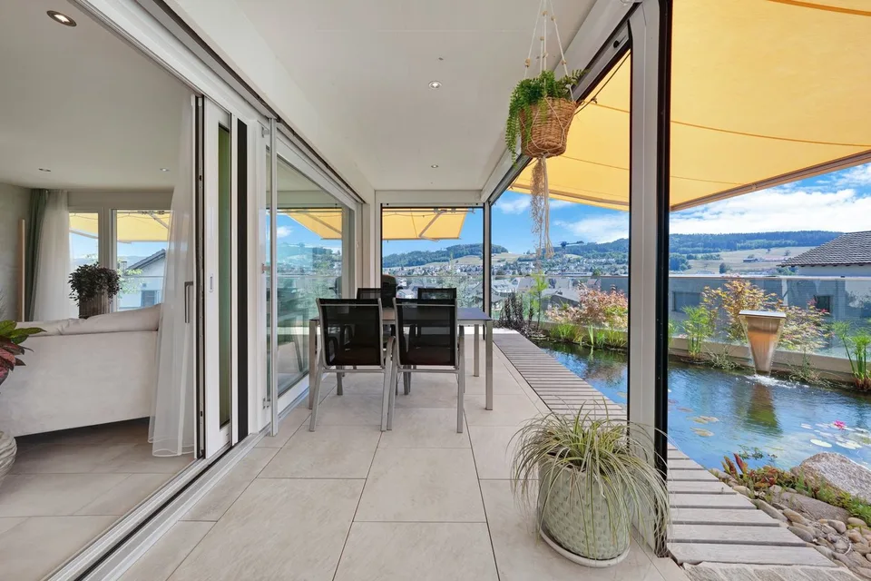 Appartement de jardin ensoleillé avec jardin unique et vue