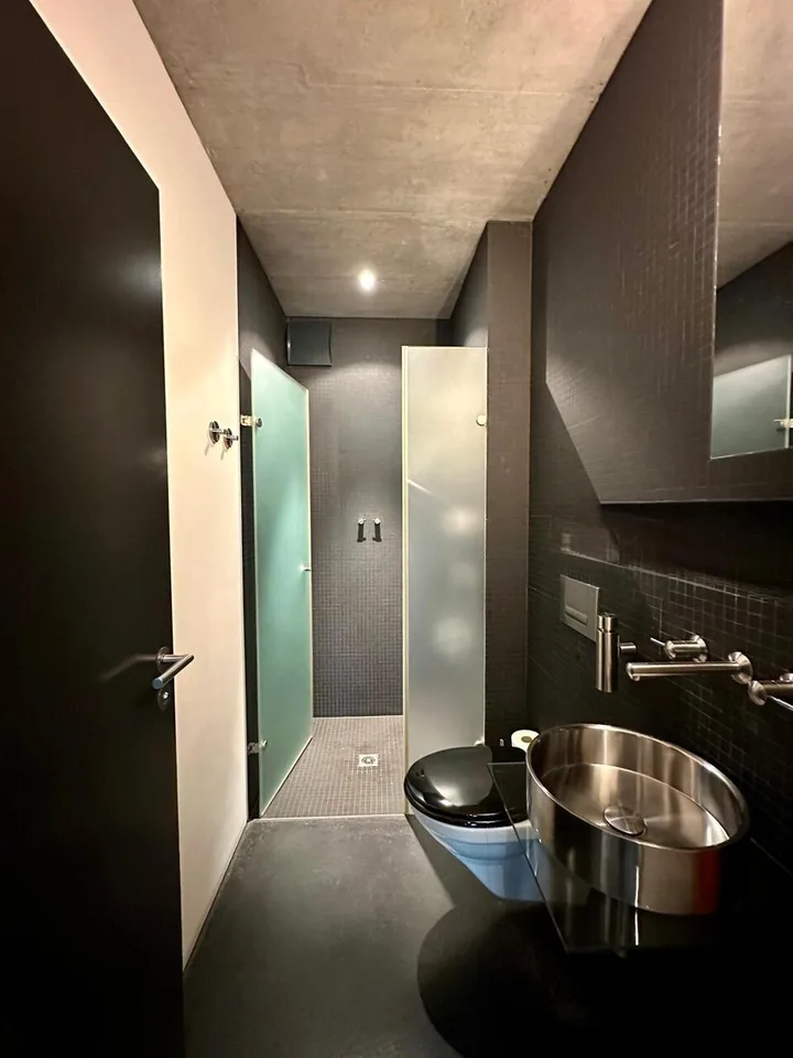 Luxuriöse Designer Villa mit Pool – Foto 12 von 13