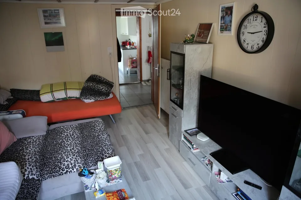 4 bedroom apartment in old Valais house with large surroundings for rent (also available for purchase)