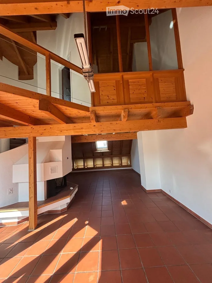 Appartement 5.5-Duplex-/Maisonette rénové à Meisterschwanden