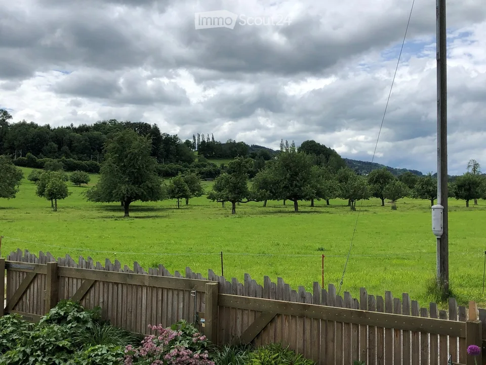 Modern 4.5-room maisonette apartment in Niederglatt SG – natural and comfortable