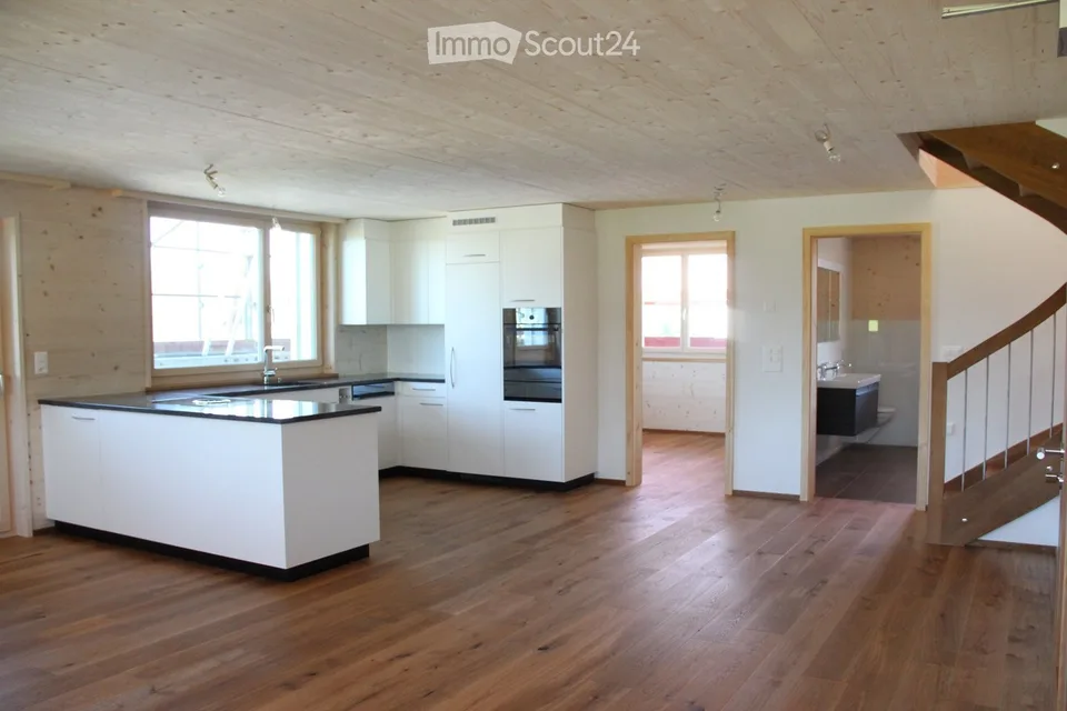 Modern 4.5-room maisonette apartment in Niederglatt SG – natural and comfortable