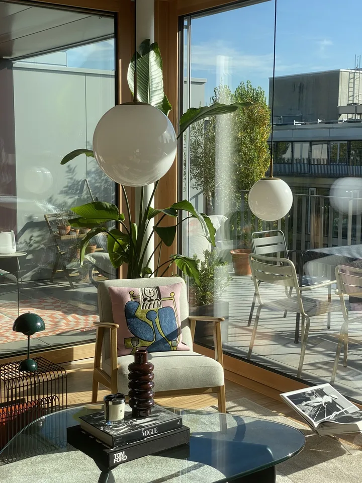 Modern & spacious 3.5 room apartment in the heart of 8005!