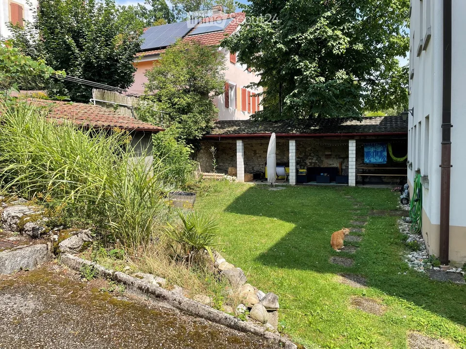 Duplex 5 pièces avec cachet proche de la gare, vue et jardin commun