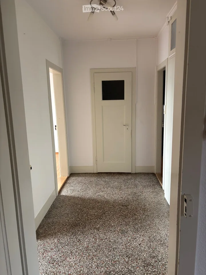 Charming 3-room apartment in Feldbrunnen, available immediately!
