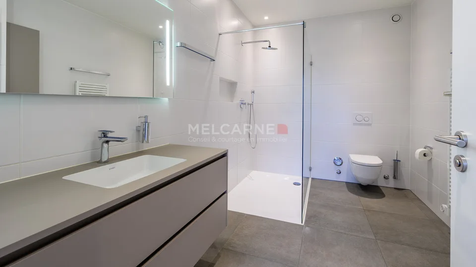 Exclusivité - Superbe appartement avec loggia