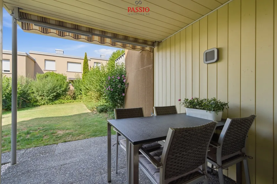 Familienidylle am Berner Stadtrand mit sonnigem Garten