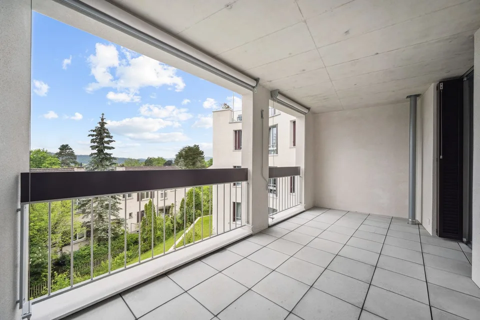 Rühige und geräumige 4.5 Zimmer-Wohnnung sucht Sie!