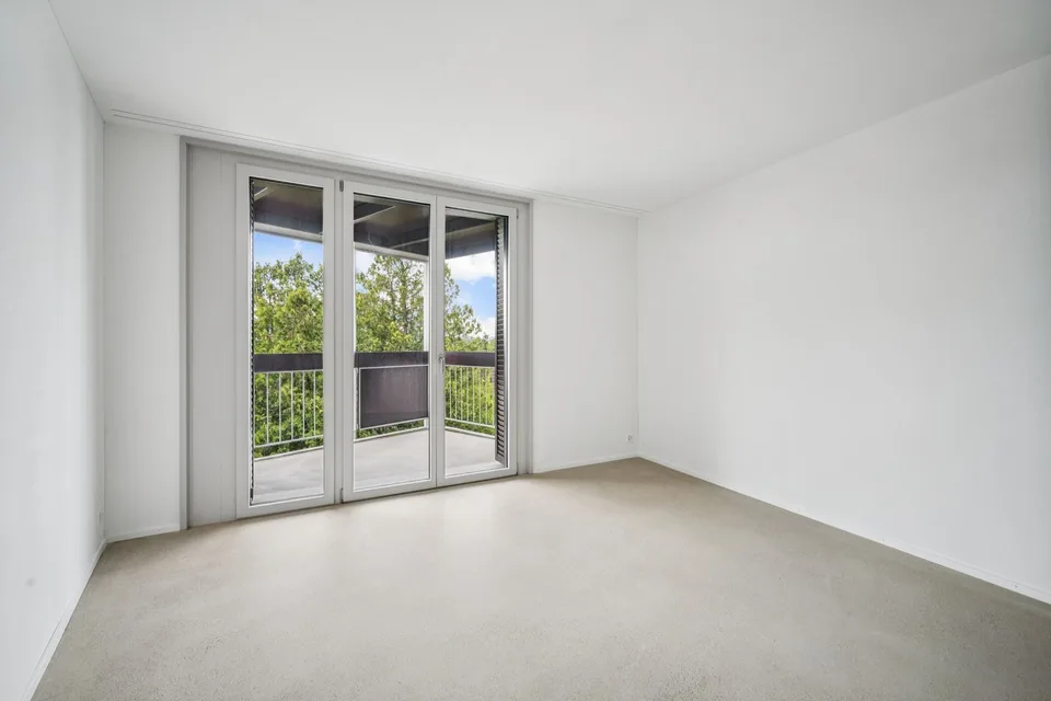 Rühige und geräumige 4.5 Zimmer-Wohnnung sucht Sie!
