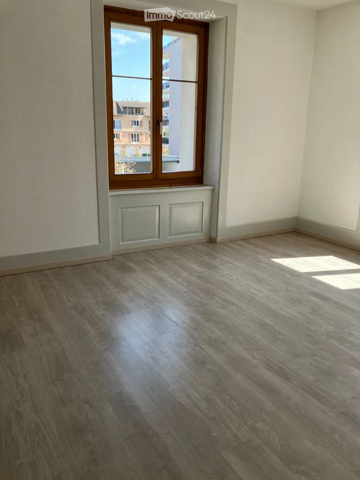 Schönes Apartment in der Nähe des Bahnhofs Delémont