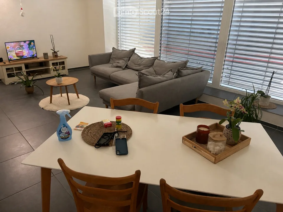 À louer joli appartement date à convenir