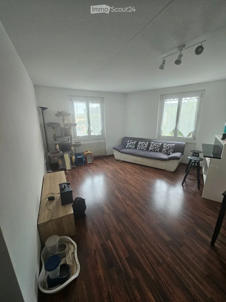 Wohnung 3 Zimmer zur Miete in Montherod
