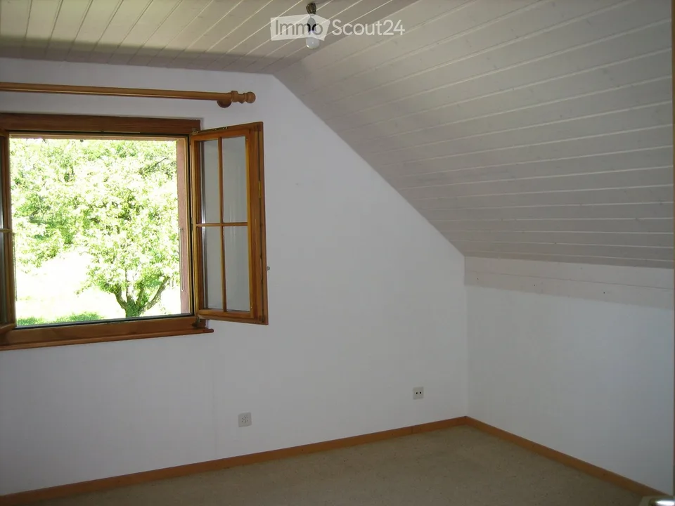 Semi-detached villa for rent from late November 2026