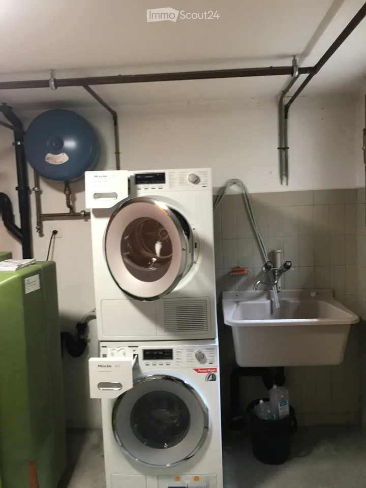 Semi-detached villa for rent from late November 2026