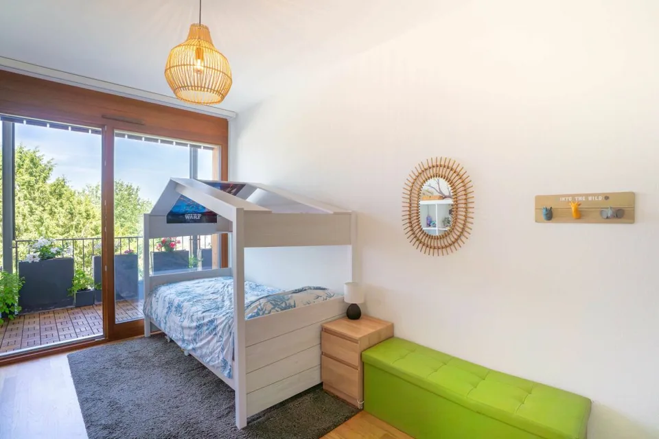 Appartement d'exception avec terrasse panoramique et vue sur le Jura à Presinge
